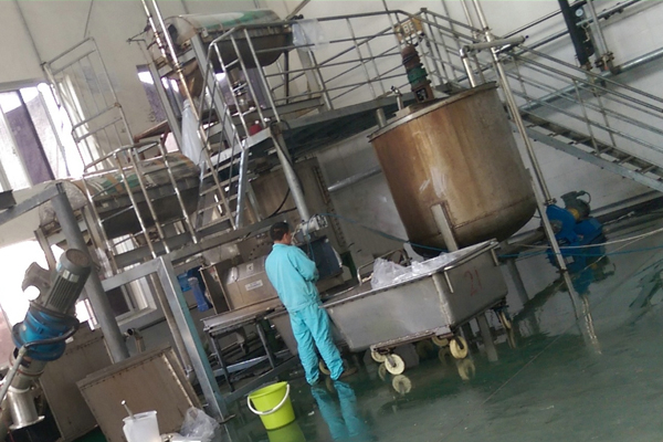 螺旋榨汁機(jī)案例